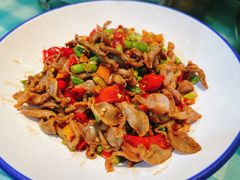 -昱龙大盆牛蛙馆(三兴街总店)