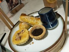酥挞拼盘-富山虾饺点心餐厅(群光广场店)