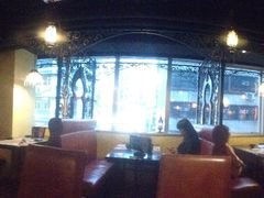 大堂-沙嗲王(加拿芬店)