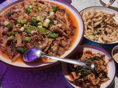 -巴特餐饮6加1音乐餐吧·新疆菜