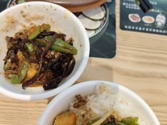 -蒙自源米线(东城星河城店)