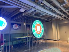 门面-迪欧咖啡·中西餐融合菜(平江万达旗舰店)