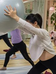 -爱尔乐美孕产瑜伽·普拉提