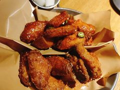 炸鸡翅一半一半-富乐满韩国正宗炸鸡韩国料理(虹泉路店)