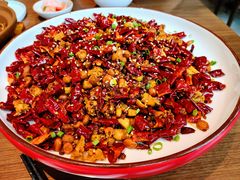 -有红鸡毛店·川菜(建设路店)