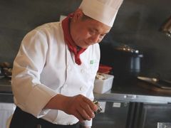 -大雁塔假日酒店·绿茵阁西餐厅