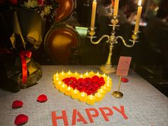 -弦月窗LUNETTE BY AMANDA(复兴路店)