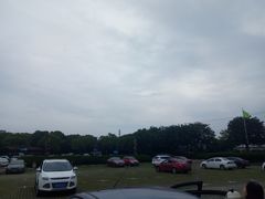 -野生动物园-停车场