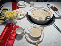 -三人行骨头王火锅(长寿店)