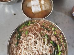 -正宗杨记普洱酸醋米线(总店)