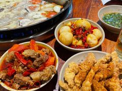 -四小区火锅·巷子里的重庆火锅(花照壁店)