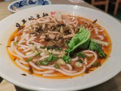 -兵哥豌豆面(雅颂居店)