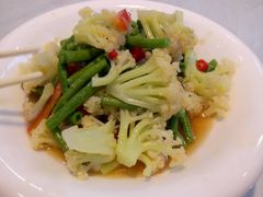 -穆豪麦蒸碗羊羔肉