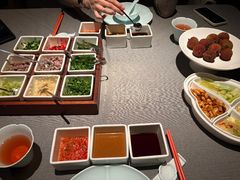 -左庭右院鲜牛肉火锅黑金店(陆家嘴中心店)