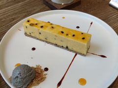 百香果黄柠檬挞-Vanilla Specialty Coffee(八大关店)