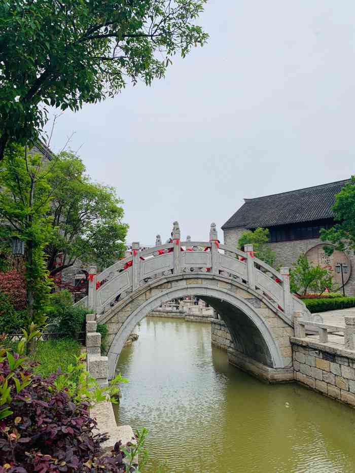 潘安水镇-"泡温泉路过,被朋友带安利过去玩的.一起."-大众点评移动版