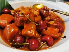 车厘子烧五花肉-甜阿姨·天台花园私房菜(万松园店)