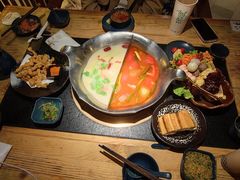 -湊湊火锅·茶憩(上海合生汇店)