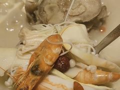 -三人行骨头王火锅(长寿店)