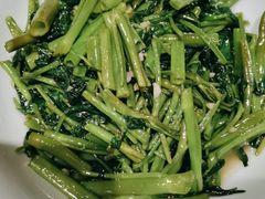 -湘阁里辣(南岭购物广场店)