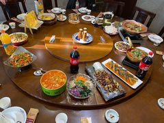 -东口码头·烧鸽子·鱼头泡饼·地方菜(金鹰悦城店)