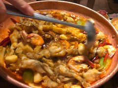 黑松露牛肝菌焖牛蛙-云海肴·汽锅鸡·云南菜(美罗城店)