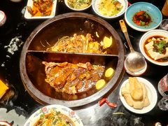 -鱼窝棚柴火铁锅炖(富山屯店)