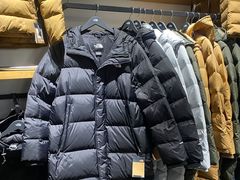 -百联奥特莱斯广场(南京店)