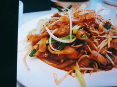 干炒牛河-老广酒楼(樱花店)