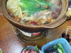-威邵鸡煲(西华路总店)