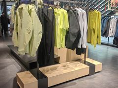 -SALOMON萨洛蒙(北京王府中环店)