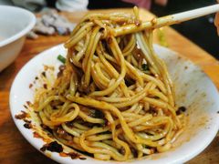 -明红蹄花(糍粑店街店)
