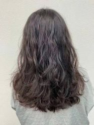 -苏豪路易士·嘉玛发廊