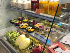 大堂-果之满满鲜榨果汁(美罗城店)
