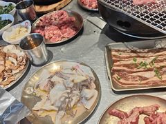 -合易泓烤肉•首创生椰大油边(宁山路店)
