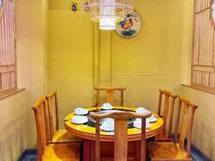 -地锅公社·现炒地锅鸡·地锅鱼·夜宵(罗锦路店)