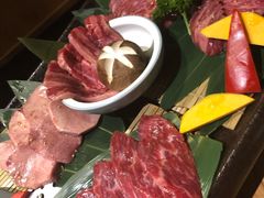 -炼火烤肉店