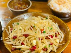 青椒土豆丝-苗湘食府(十年店)