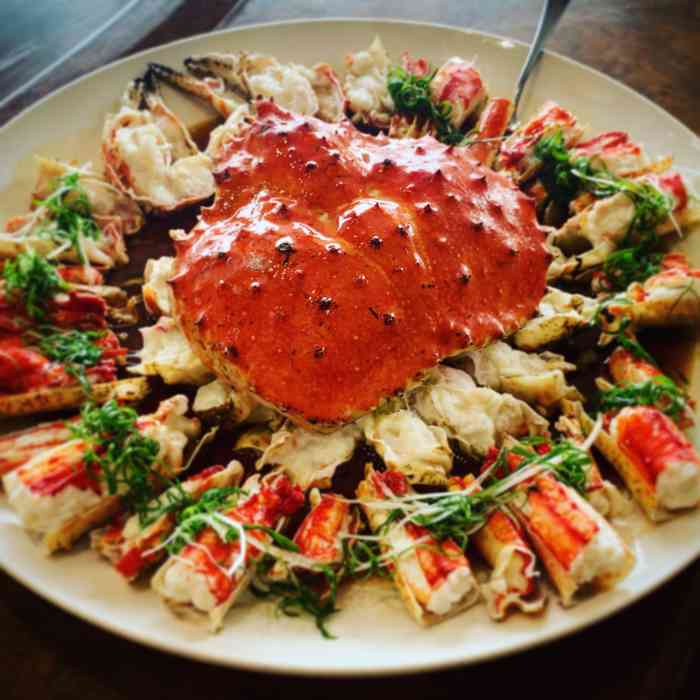 宝燕海鲜大排档(虹桥路店)-"吃海鲜反正来宝燕就对了,食材的新鲜保证