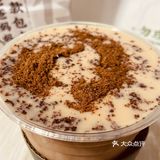 热辣辣新鲜出炉的经典菠萝包