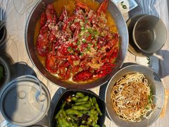 -巴厘龙虾·榜首油焖大虾(音乐学院·沿江酒馆店)