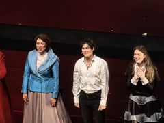 -交通银行前滩31演艺中心