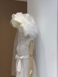 -台湾蔡美月婚纱租赁