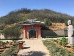 -洛阳古墓博物馆