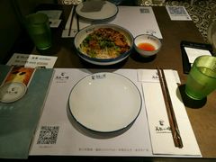 -美奈小馆·越南料理(中航城君尚购物中心店)