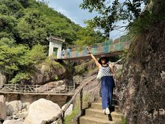 -鄣山大峡谷