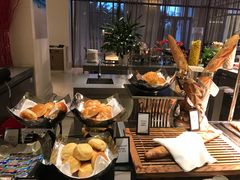 -海口绿发希尔顿酒店-田园汇自助餐·三文鱼·海鲜