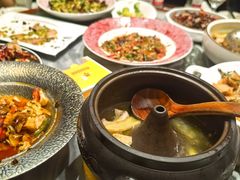 -蔼若春.传承三十年云南菜(金碧公园店)