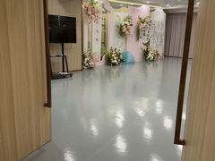 -雪梅月子中心(华侨城店)