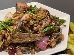 -许哥东北烧烤·铁丳烤串·宫后夹肉(繁花中心店)